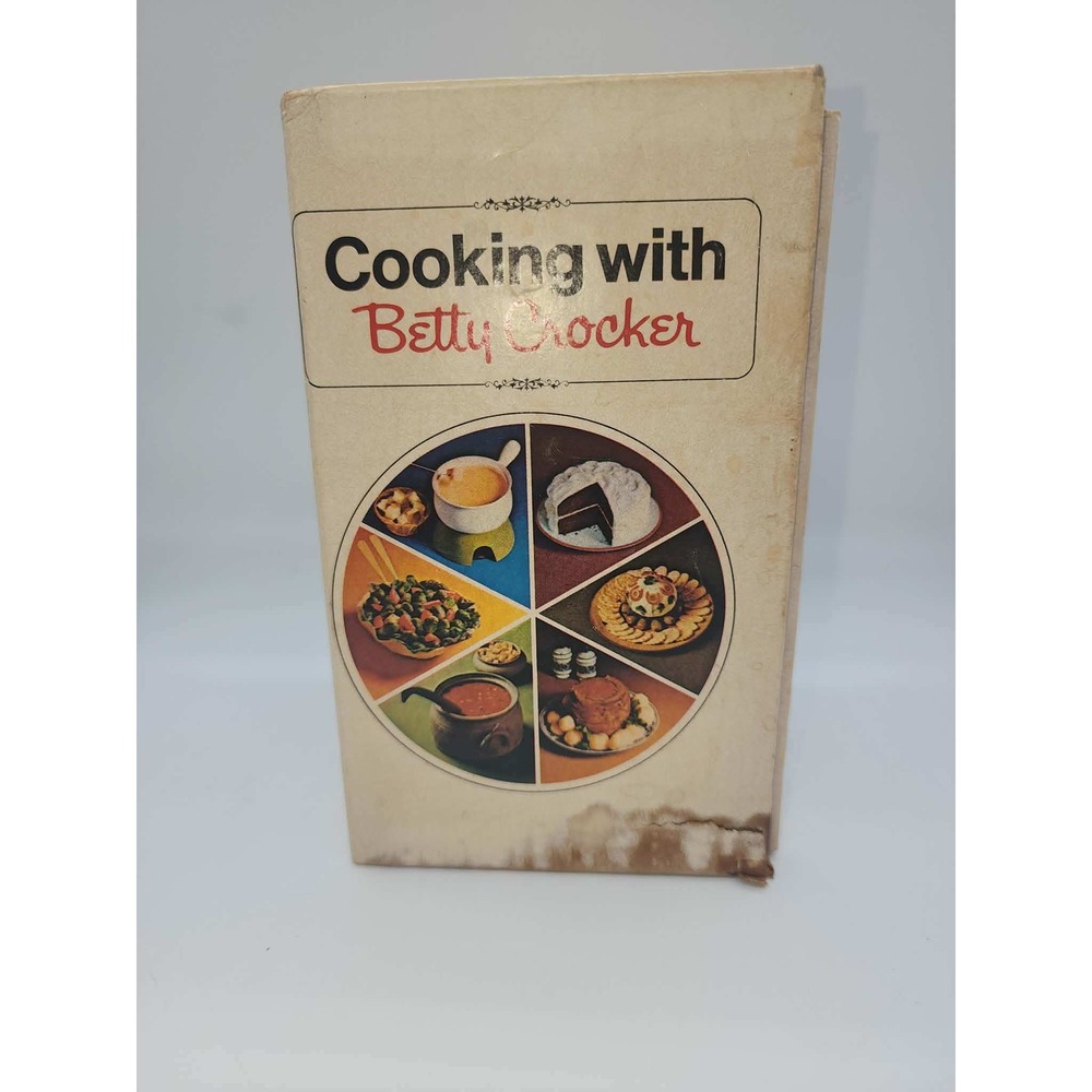Vintage Cooking with Betty Crocker 4 Book Boxed Set Cookbook Desserts 1970s